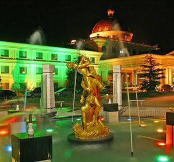 Shanghai Dazhong International Conference Hotel 外观 照片